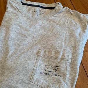 Vineyard Vines vintage whale pocket gray t-shirt